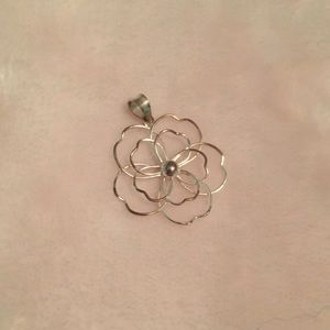 Flower pendant